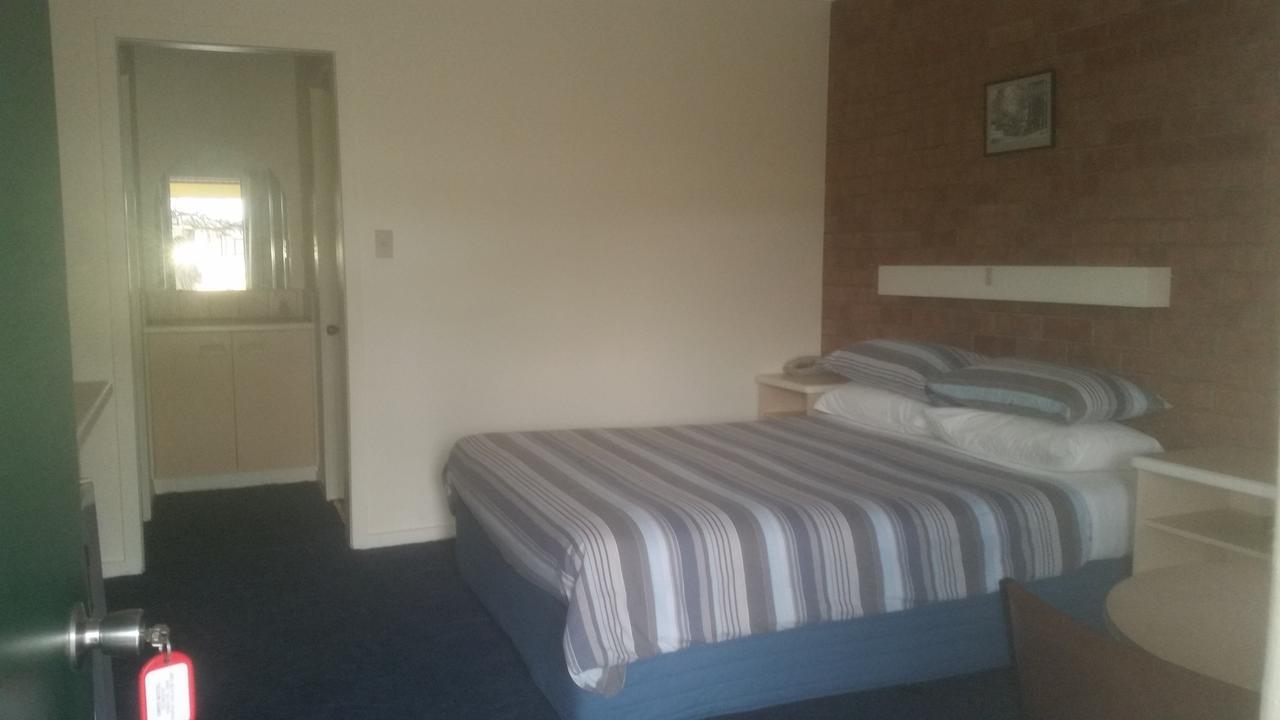 Omeo Motel Dış mekan fotoğraf
