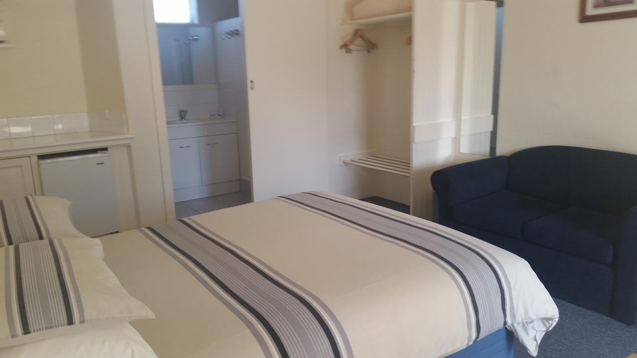 Omeo Motel Dış mekan fotoğraf