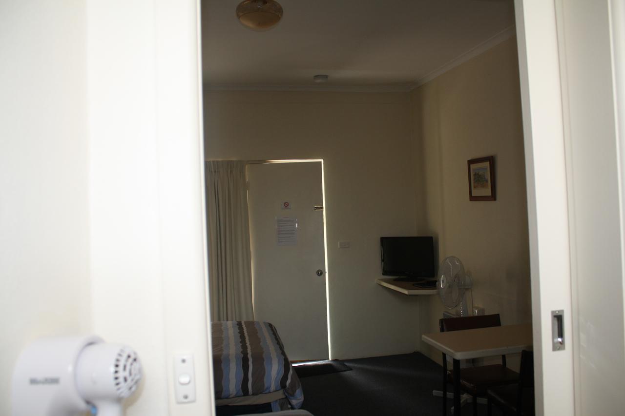 Omeo Motel Dış mekan fotoğraf